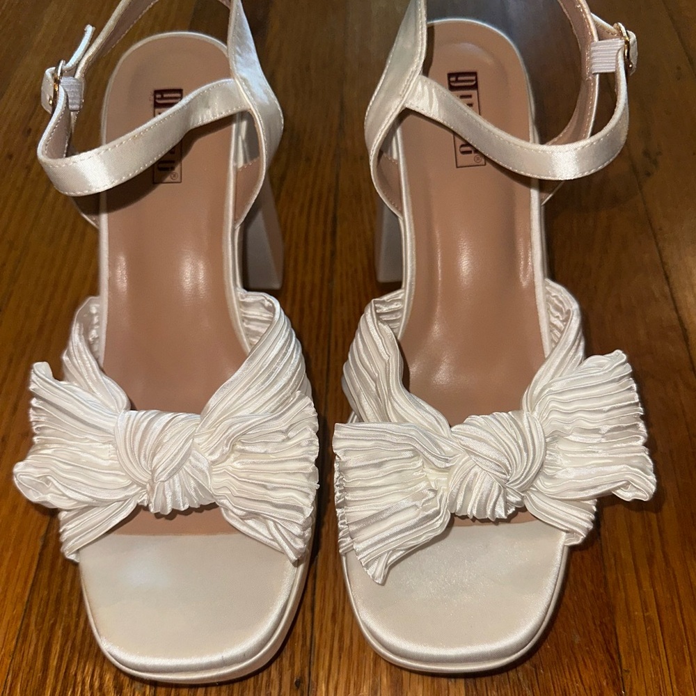 IDIFU Pleated Bow Platform Open Toe Chunky Heel Sandals - Picture 3 of 10